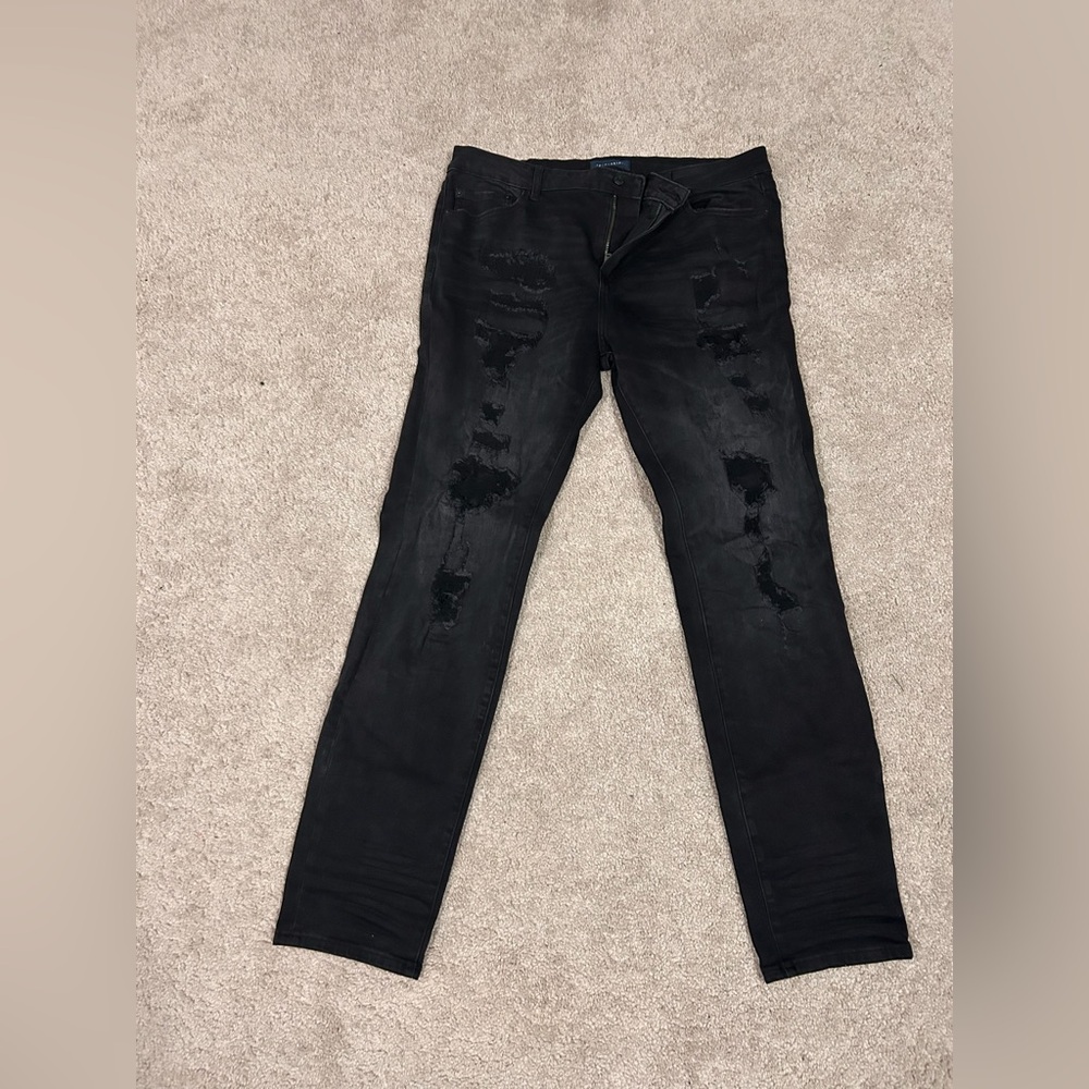 Aeropostale Men's Black Distressed Jeans - Picture 7 of 7